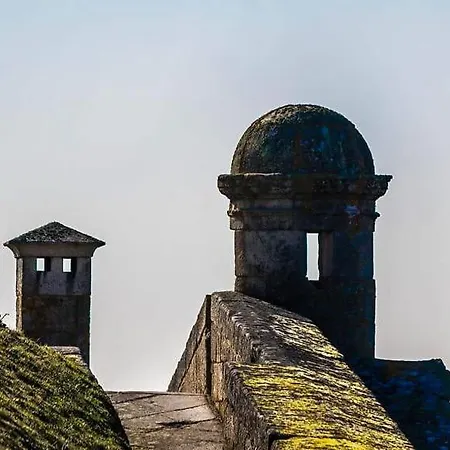 Lam Fortaleza De 4* Almeida