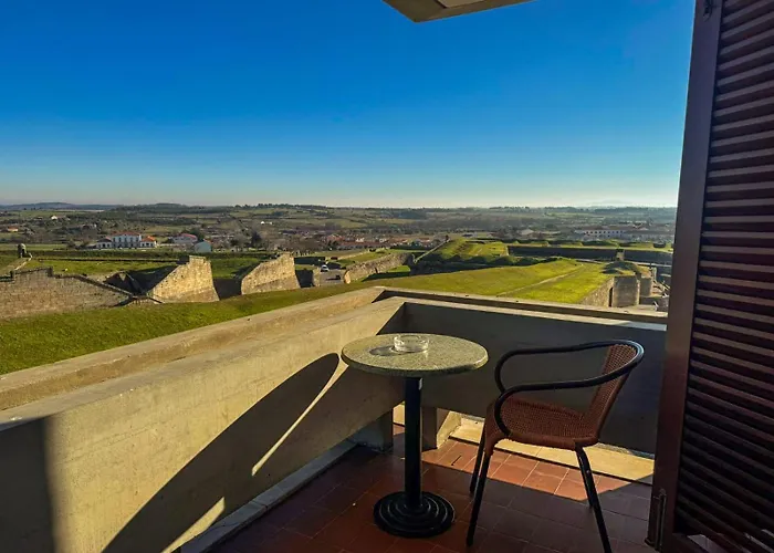 فندق Fortaleza De By Asite ألميدا